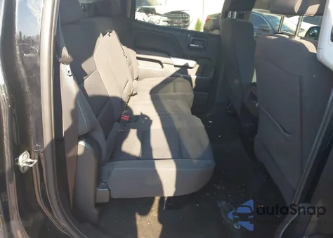 2018 Chevrolet Silverado 1500 2Lt z USA, uszkodzony, nr VIN 3GCUKREC8JG276023